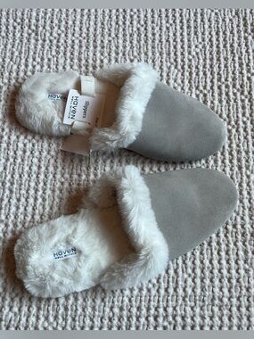 Haven Well Within Grey Suede Faux Fur Slippers Size 10